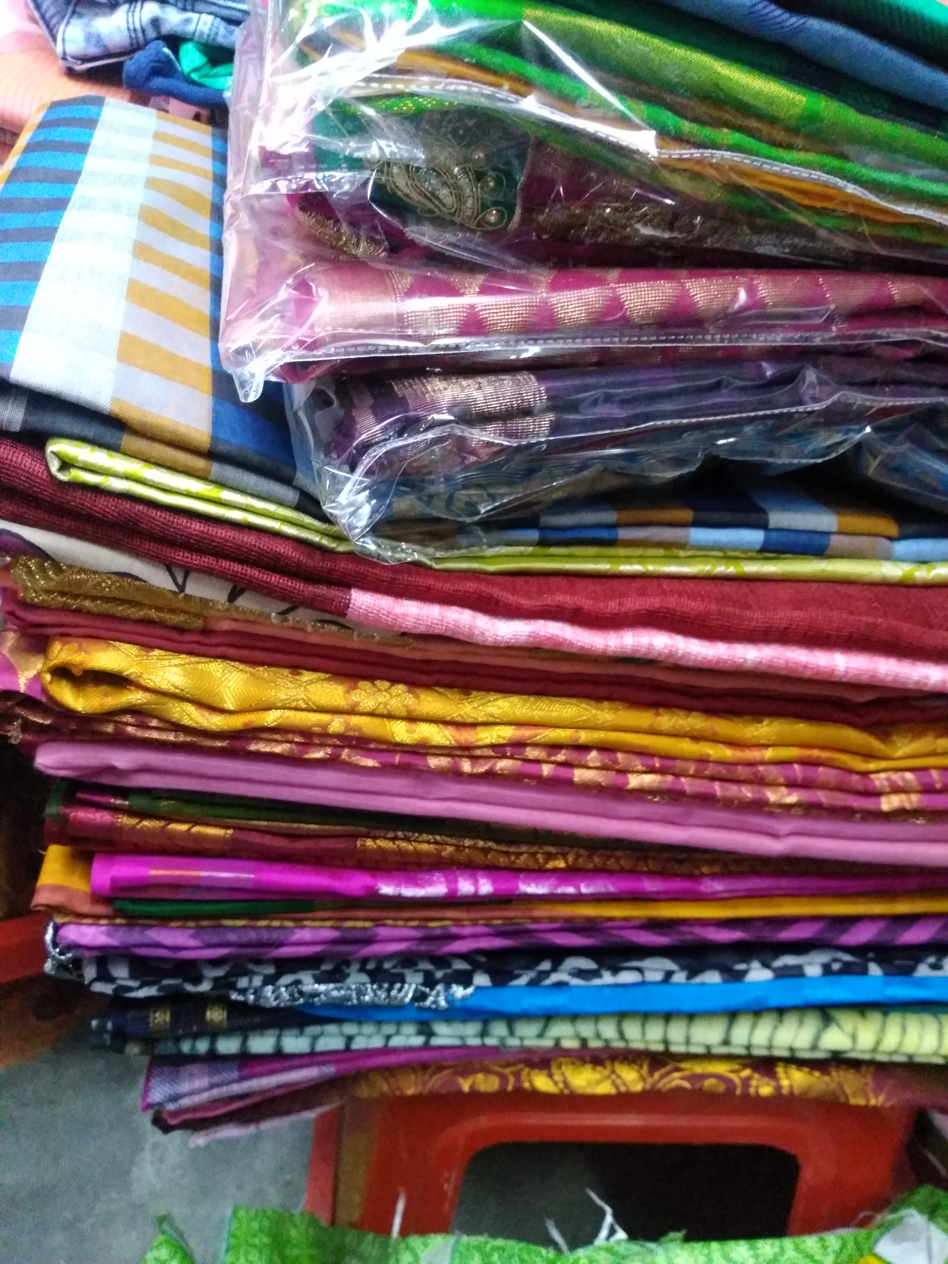 Balu's Modern Dry Cleaners, Sarees Rolling Services in Pragati Nagar, Sarees Rolling Services in Kphb, Sarees Rolling Services in Hyderabad, Sarees Rolling Services in Komdapoo, Sarees Rolling Services in Manikoda,