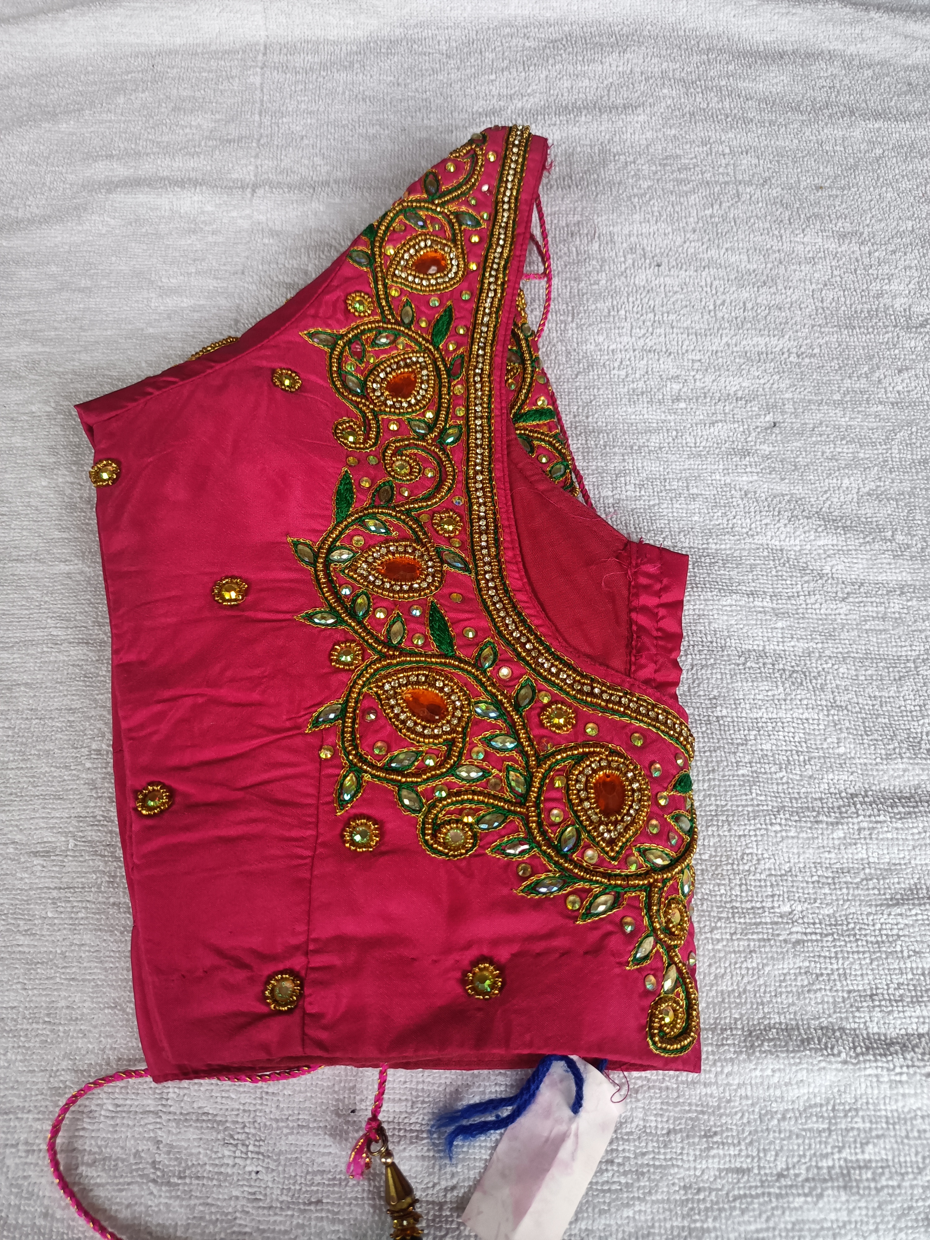 Balu's Modern Dry Cleaners, Blouse dry cleaners in kphb, blouse dry cleaners service in hyderabad, blouse dry cleaners service in Kondapur, blouse dry cleaners service in miyapur, blouse dry cleaners service in Gopal Nagar, 