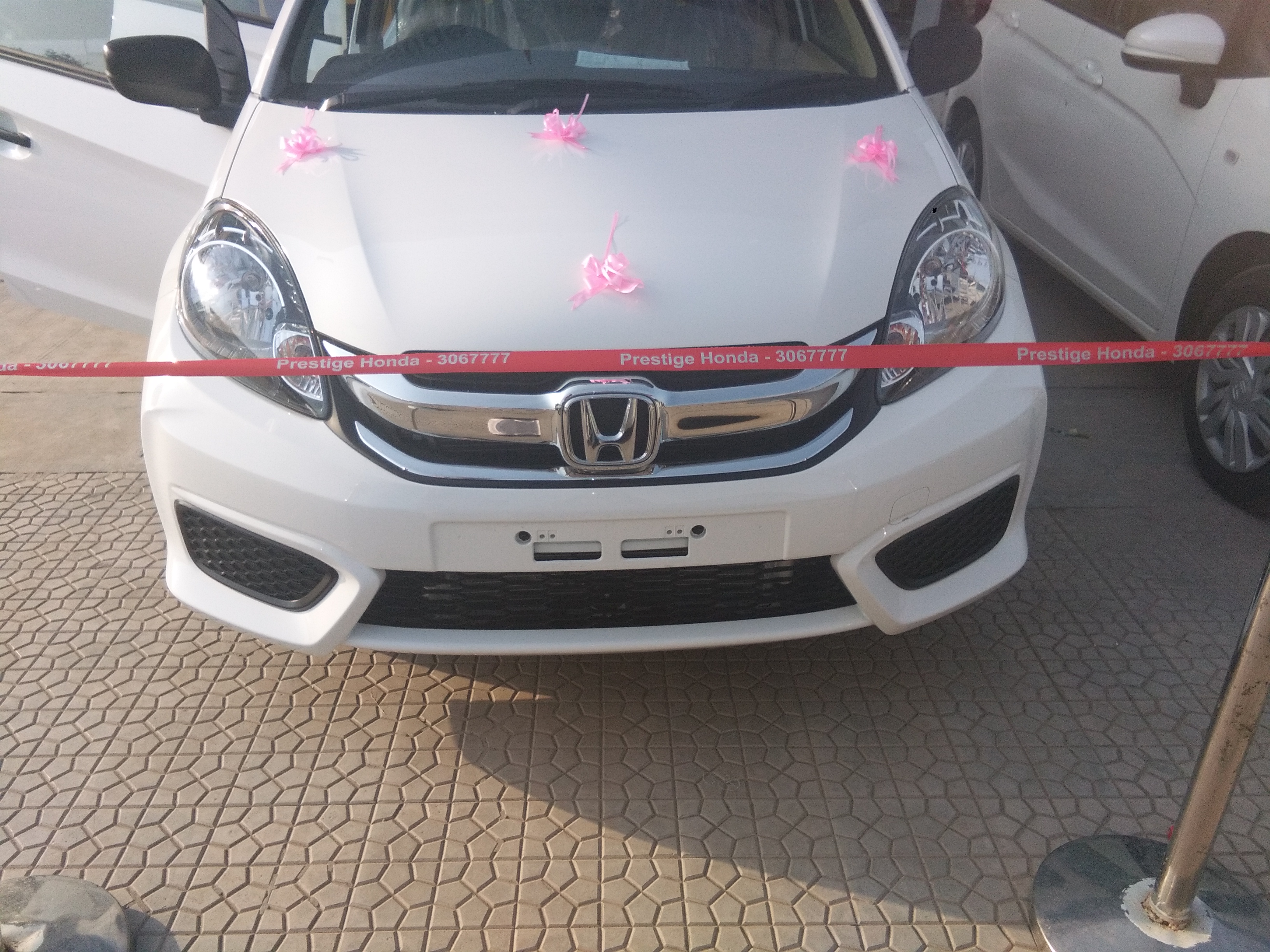 GURJAP TOUR & TRAVELS, Delhi to chd taxi 2200
