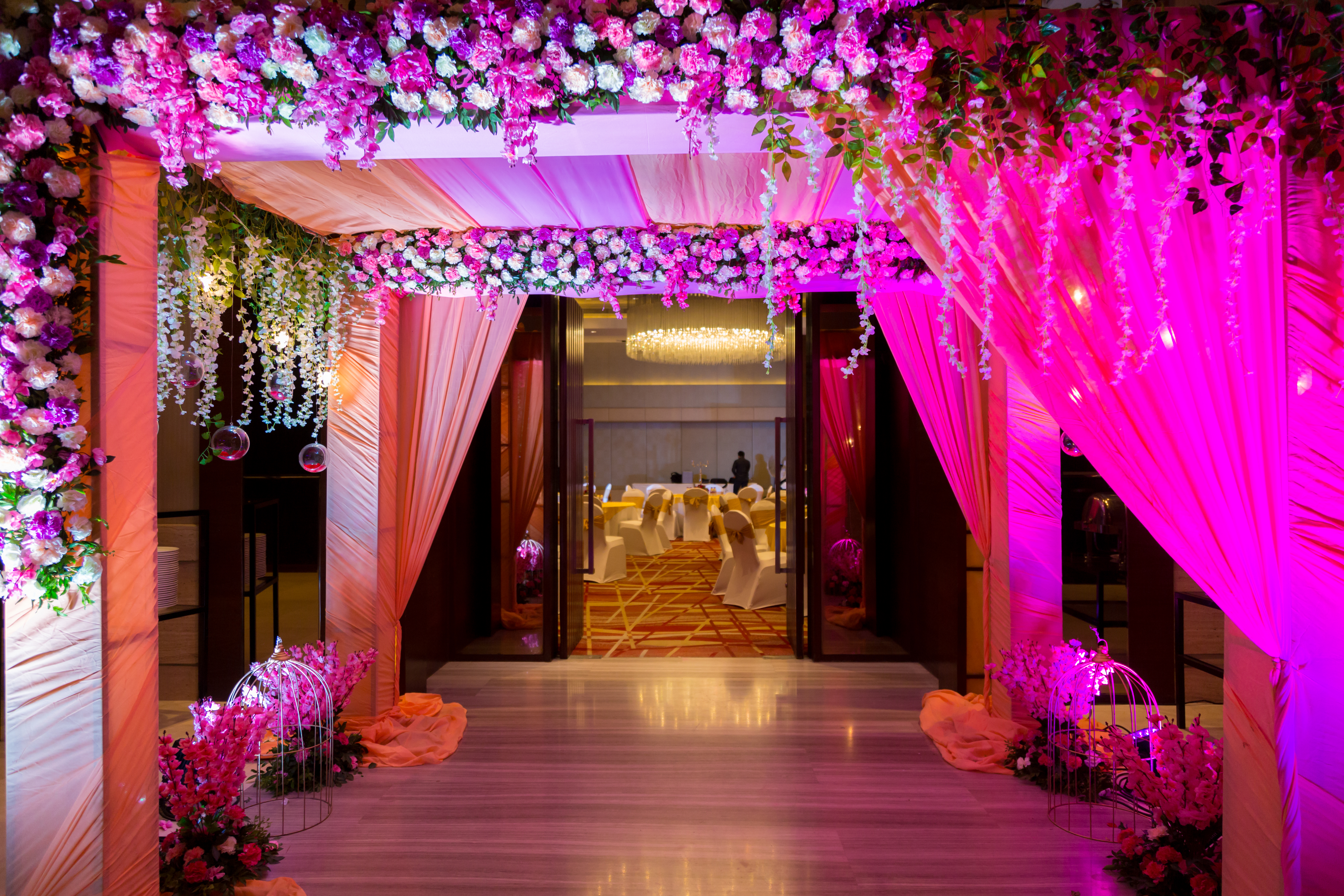 Entrance Decor | Urban Events | Entrance Decor
Wedding Planner In Pune
Event Organiser In Pune
Floral Decor - GL33138