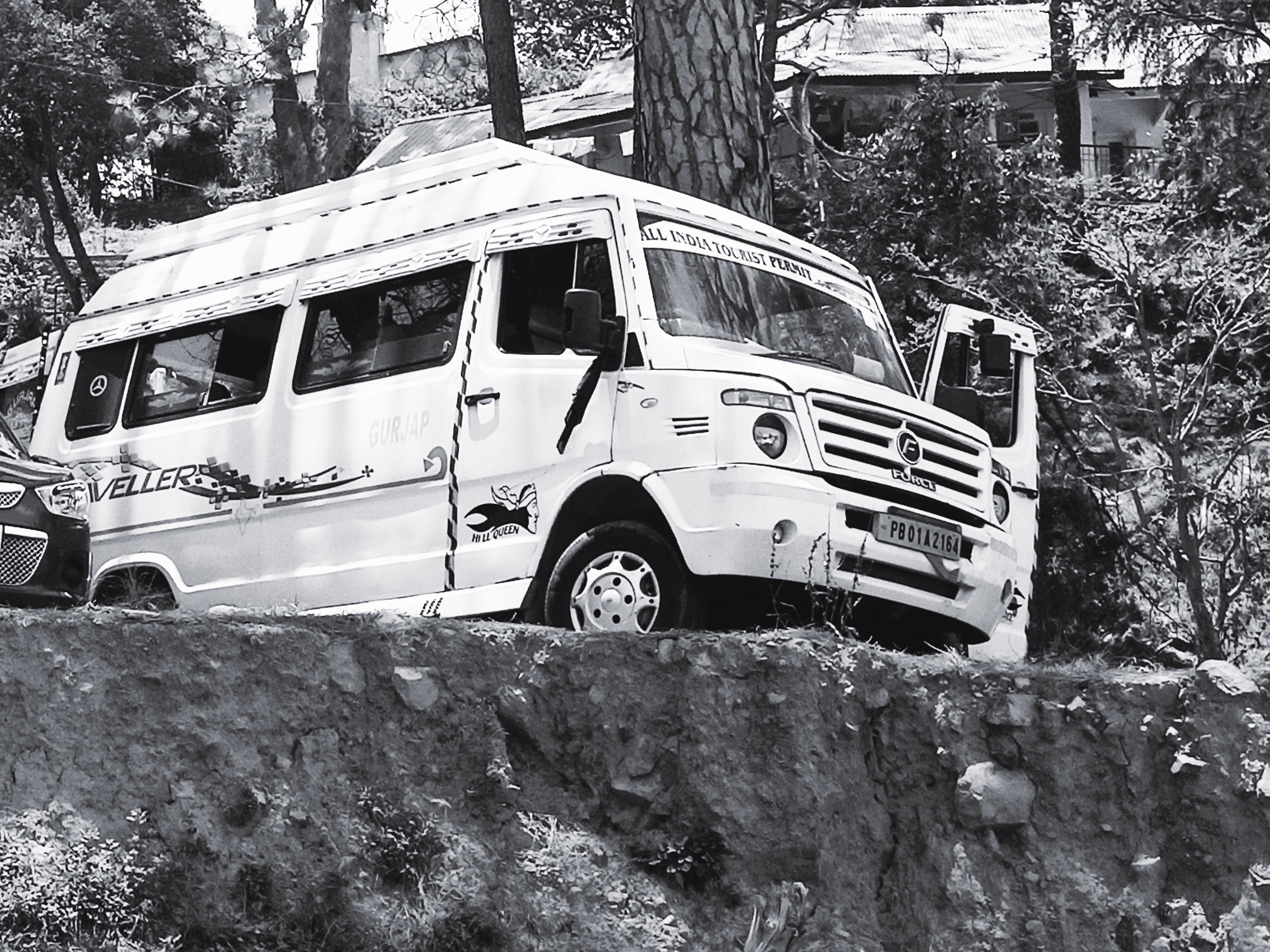 GURJAP TOUR & TRAVELS, kharar to amritsar
