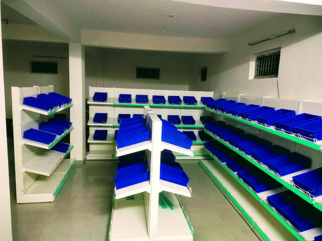 Supermarket  Racks  manufacturer in Bhubaneswar |  I G Enterprises | Supermarket Racks manufacturer in Bhubaneswar, best Racks prices in Bhubaneswar, Best Retails store Racks prices in Bhubaneswar, Supermarket Store Rack designs in Bhubaneswar,  - GL120100