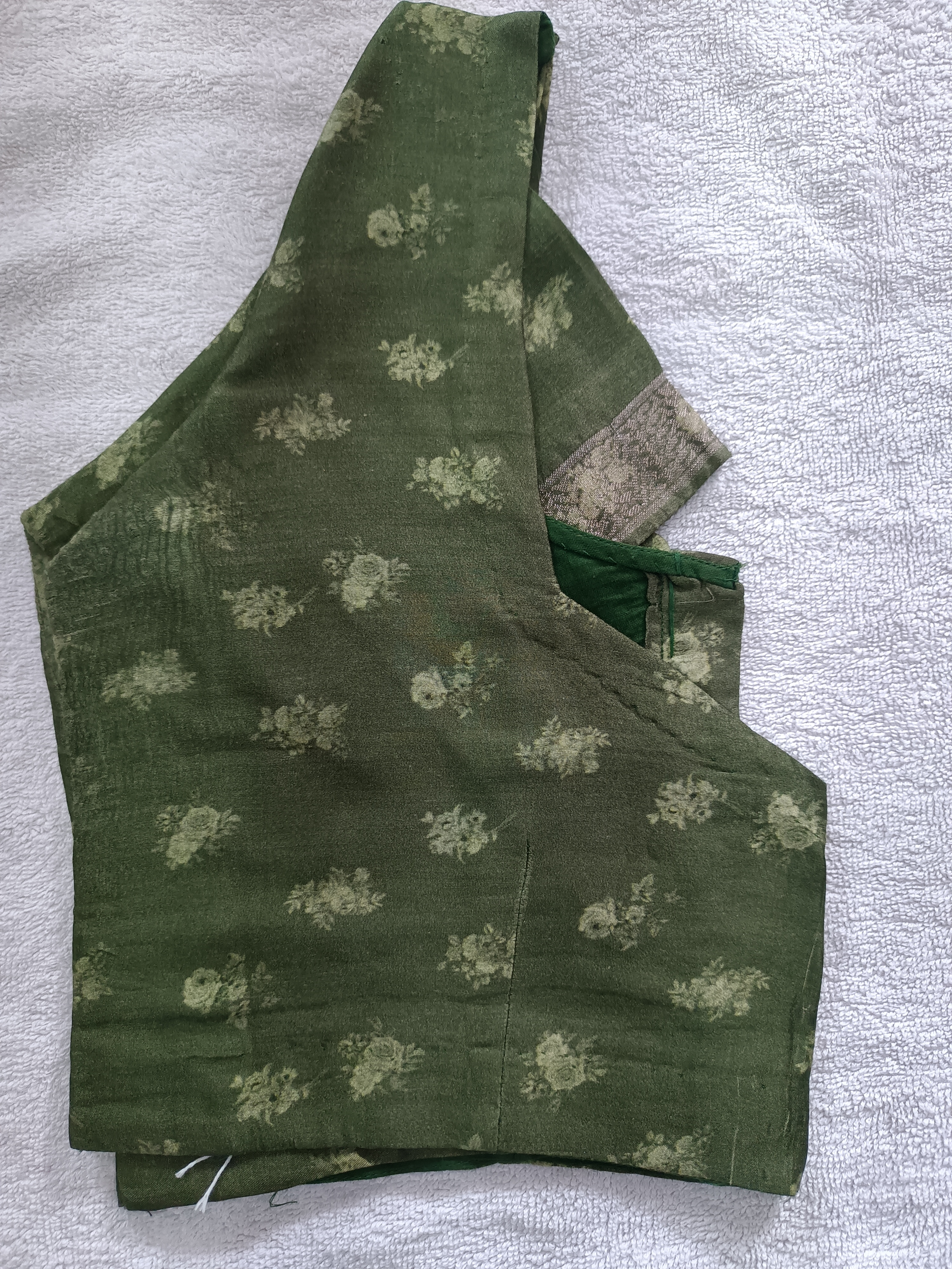 Balu's Modern Dry Cleaners, Blouse dry cleaners in kphb, blouse dry cleaners service in hyderabad, blouse dry cleaners service in Kondapur, blouse dry cleaners service in miyapur, blouse dry cleaners service in Gopal Nagar, 