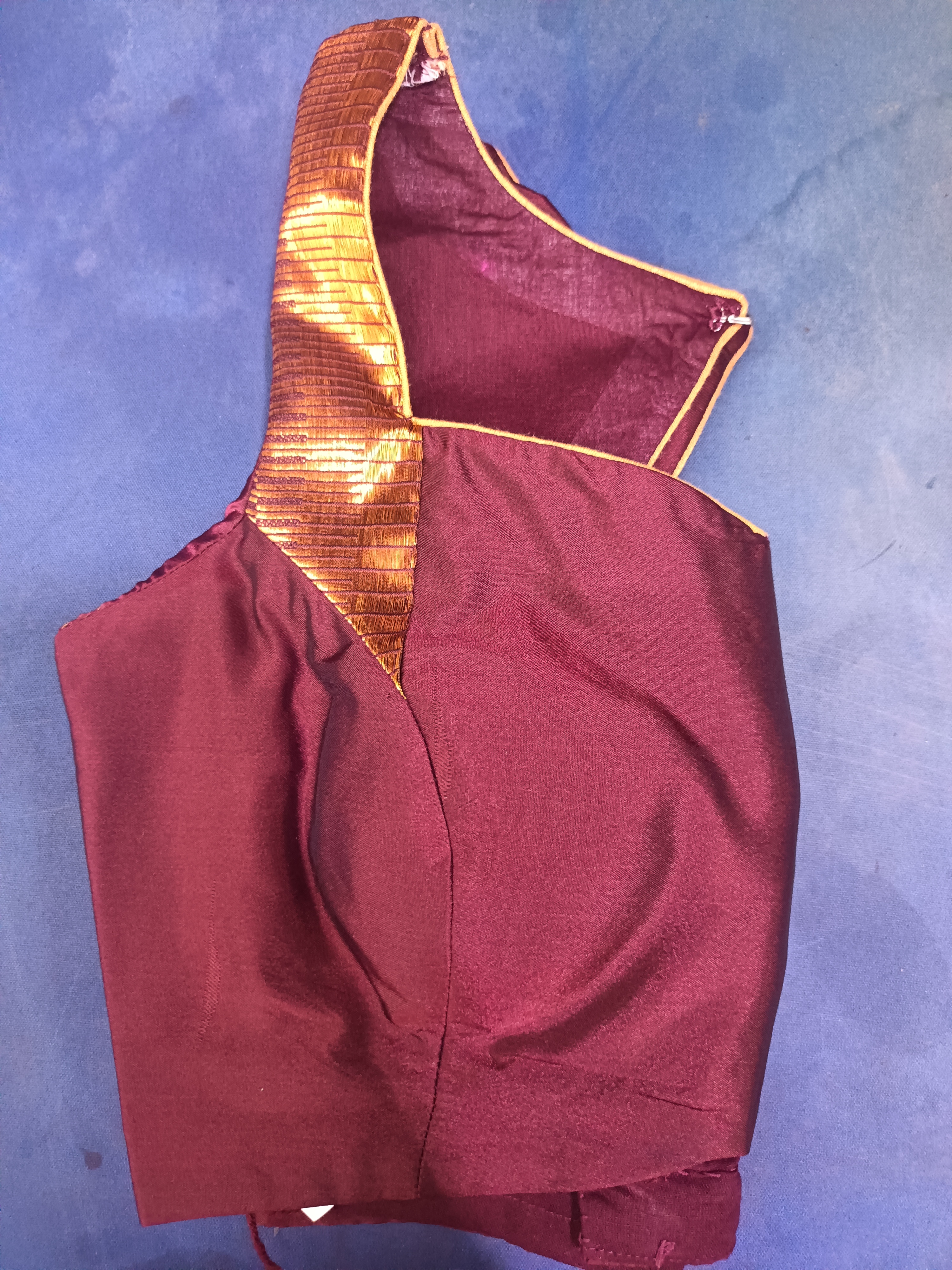 Balu's Modern Dry Cleaners, Blouse dry cleaners in kphb, blouse dry cleaners service in hyderabad, blouse dry cleaners service in Kondapur, blouse dry cleaners service in miyapur, blouse dry cleaners service in Gopal Nagar, 