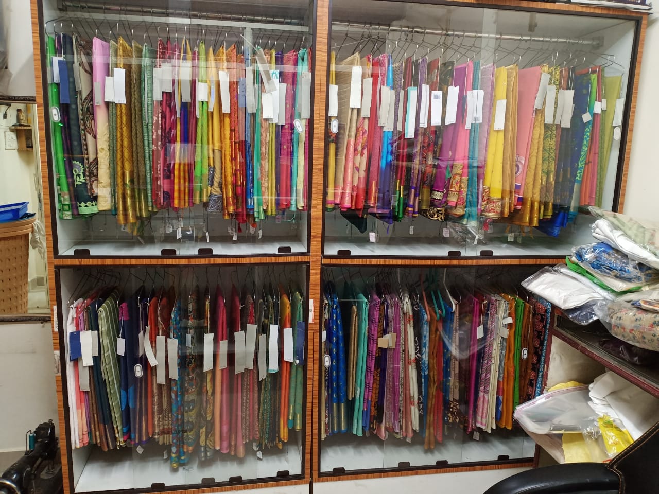 Balu's Modern Dry Cleaners, Dry Cleaning Services in Rajiv Gandhi Nagar,Dry Cleaning Services in Pragati Nagar,Dry Cleaning Services in Kphb,Dry Cleaning Services in Miyapur.
