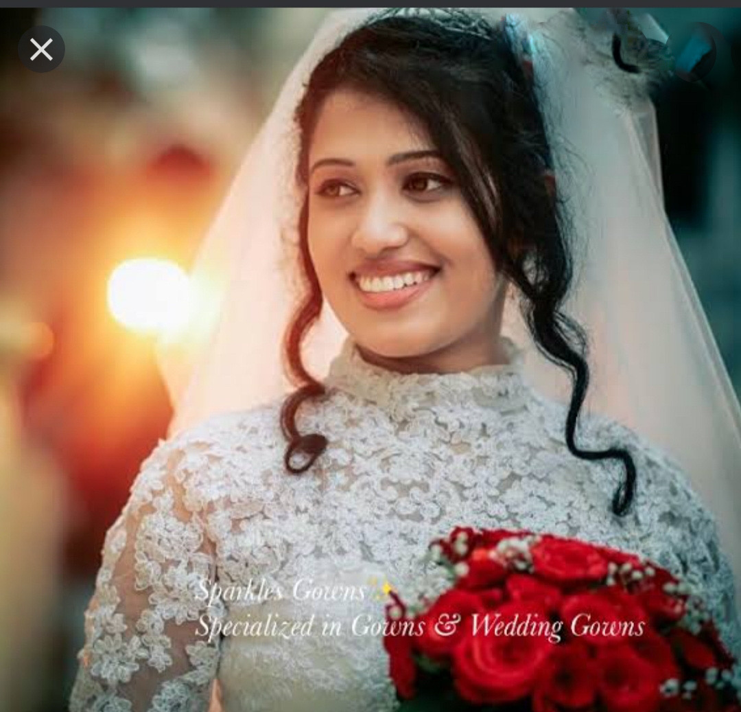 WEDDING GOWN MANUFACTURERS IN BANGALORE | SPARKLES WEDDING GOWNS  |  CHRISTIAN WEDDING, GOWN  MARRIAGE, DRESS RETAILERS , BRIDAL GOWN , DESIGNER GOWNS IN BANGALORE,  RECEPTION GOWNS,  MARRIAGE FROCK,  GOWN SPECIALIST, - GL107320