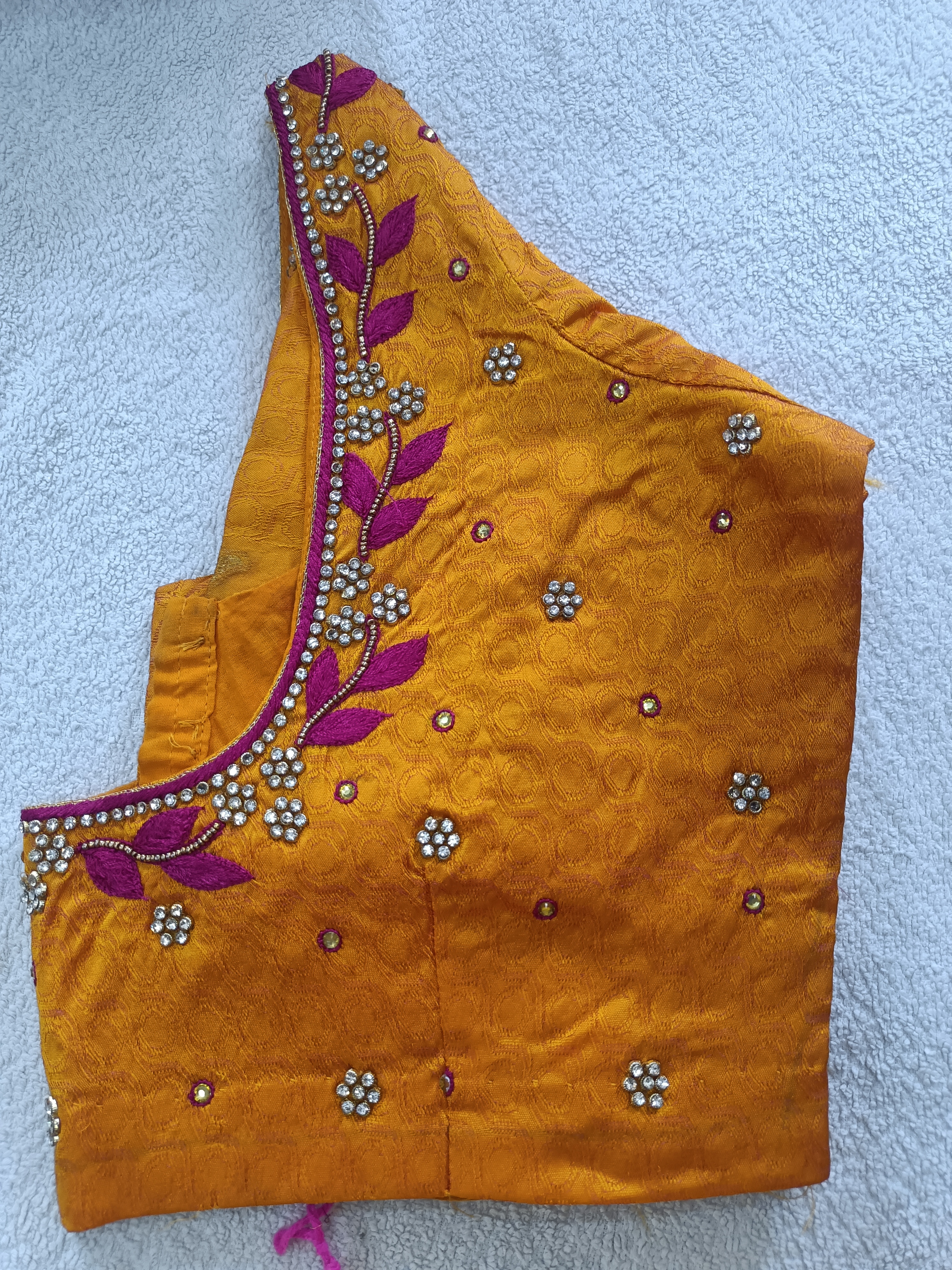 Balu's Modern Dry Cleaners, Blouse dry cleaners in kphb, blouse dry cleaners service in hyderabad, blouse dry cleaners service in Kondapur, blouse dry cleaners service in miyapur, blouse dry cleaners service in Gopal Nagar, 