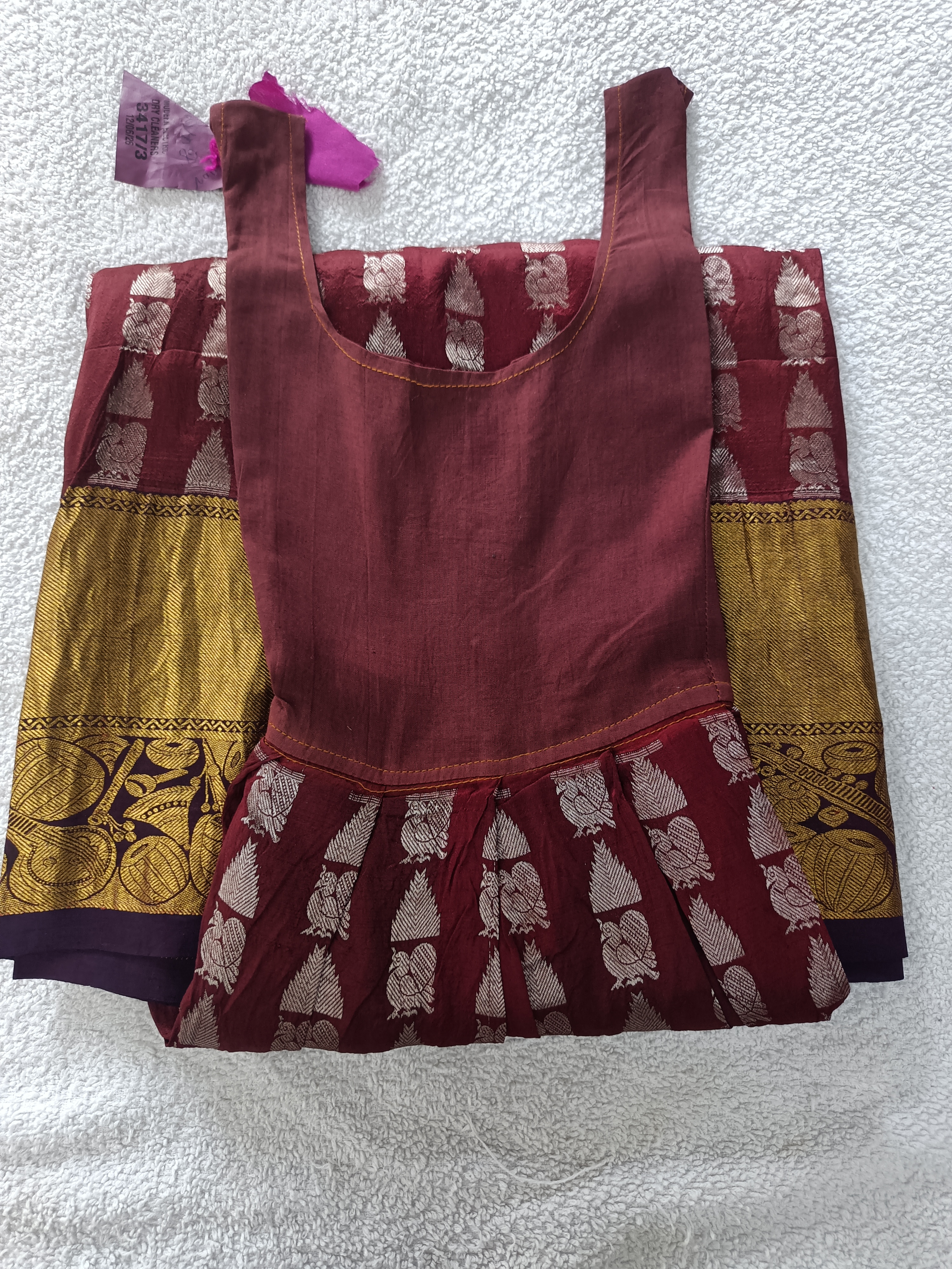 Balu's Modern Dry Cleaners, Lehenga dry cleaners in kphb, lehanga dry cleaners service in hyderabad, lehenga dry cleaners service in Kondapur, lehenga dry cleaners service in miyapur, lehengadry cleaners service in Gopal Nagar, 