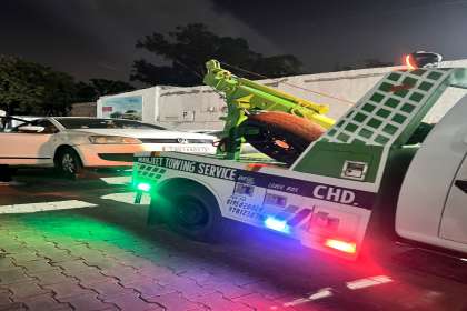 Manjeet Towing Services, Best Car Towing Service In Chandigarh, 7 Top Car Towing Service In Chandigarh, 24 Hour Car Towing Service In Chandigarh, Car Towing Service Near me, Car Towing Service