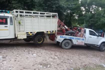 Manjeet Towing Services, Best Towing Service In Kharar,  Top Towing Service In Kharar , 24 Hour Towing Service In Kharar, Towing Service near me, Towing Service 