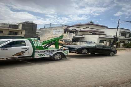 Manjeet Towing Services, Best Car Towing Service In Banur, 24 Hour Car Towing Service In Banur, 7 Top Car Towing Service In Banur, Car Towing Service Near me, Car Tow Van Near me 