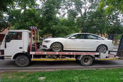 Manjeet Towing Services, Best Car Towing Service In Kurali, 7 Top Car Towing Service In Kurali, 24 Hour Car Towing Service In Kurali, Car Towing Service Near me, Car Towing Service