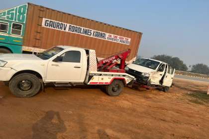 Manjeet Towing Services, Best Car Towing Service In Mohali, 7 Top Car Towing Service In Mohali, 24 Hour Car Towing Service In Mohali, Car Towing Service Near me, Car Towing Service