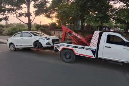 Manjeet Towing Services, Best Car Towing Service In Banur, 7 Top Car Towing Service In Banur, 24 Hour Car Towing Service In Banur, Car Towing Service Near me, Car Tow Van Near me 