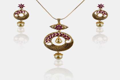 IndiHaute, ad pendant set for female with price , ad pendant set for saree , ad pendant set online , ad pendant set for girl , ad pendant set for ladies , ad pendant set online shopping , ad pendant set for sale