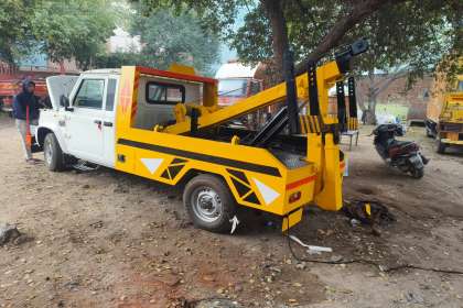 Manjeet Towing Services, Best Car Towing Service In Chandigarh, 7 Top Car Towing Service In Chandigarh, 24 Hour Car Towing Service In Chandigarh, Car Towing Service near me, Car Towing Service