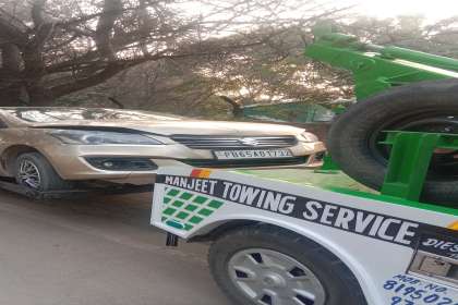 Manjeet Towing Services, Best Car Towing Service In Kharar, 24 Hour Car Towing Service In Kharar, 7 Top Car Towing Service In Kharar, Car Towing Service Near me, Car Tow Van Near me