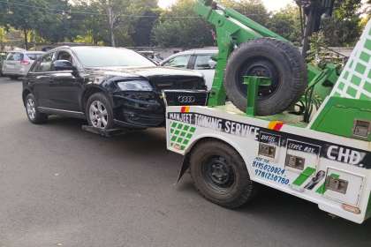 Manjeet Towing Services, Best Car Towing Service In Chandigarh, 7 Top Car Towing Service In Chandigarh, 24 Hour Car Towing Service In Chandigarh, Car Towing Service near me, Car Towing Service 