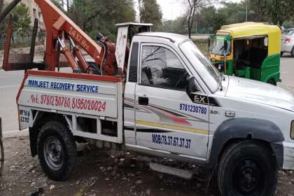 Manjeet Towing Services, Best Car Towing Services in Chandigarh, 7Top Car Towing Services in Chandigarh, 24 Hours Car Towing Services in Chandigarh, Car Breakdown Services in Chandigarh, Car Recovery Van Towing Services in Ch