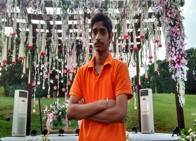  Photo Gallery